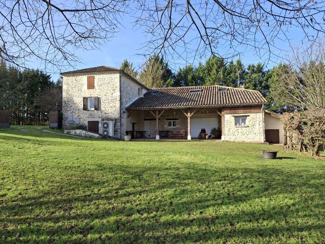 Maison à MONFLANQUIN