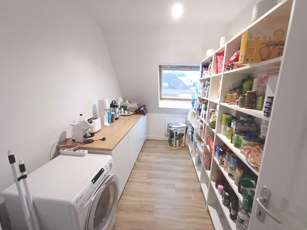 Appartement à BUCHY