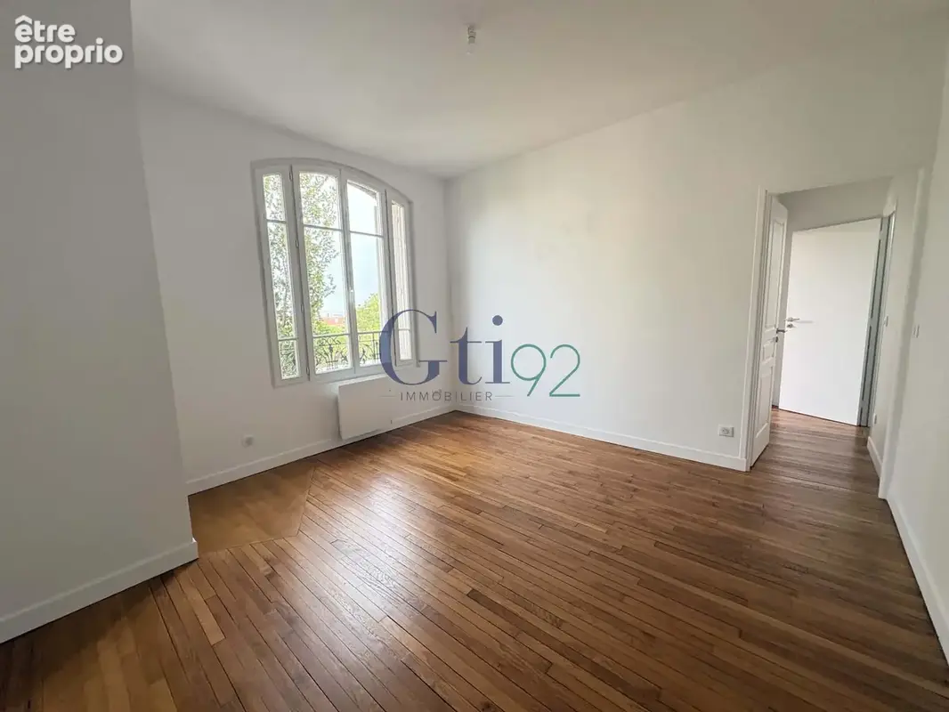 3 pieces en excellent etat au dernier etage - photo 2