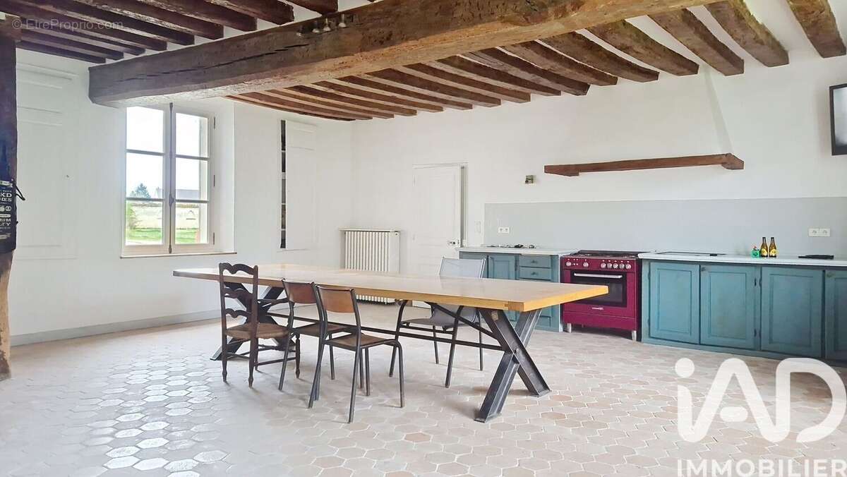 Maison 482 m² à Balloy  - photo 7