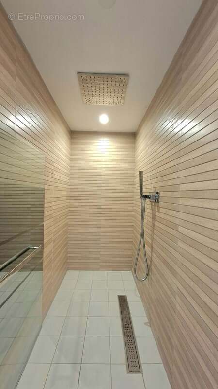 Maison à LE PLESSIS-ROBINSON