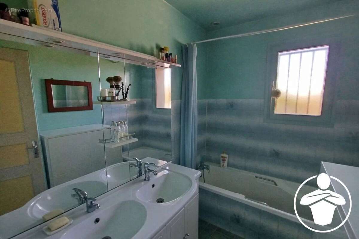Maison à LACAPELLE-CABANAC