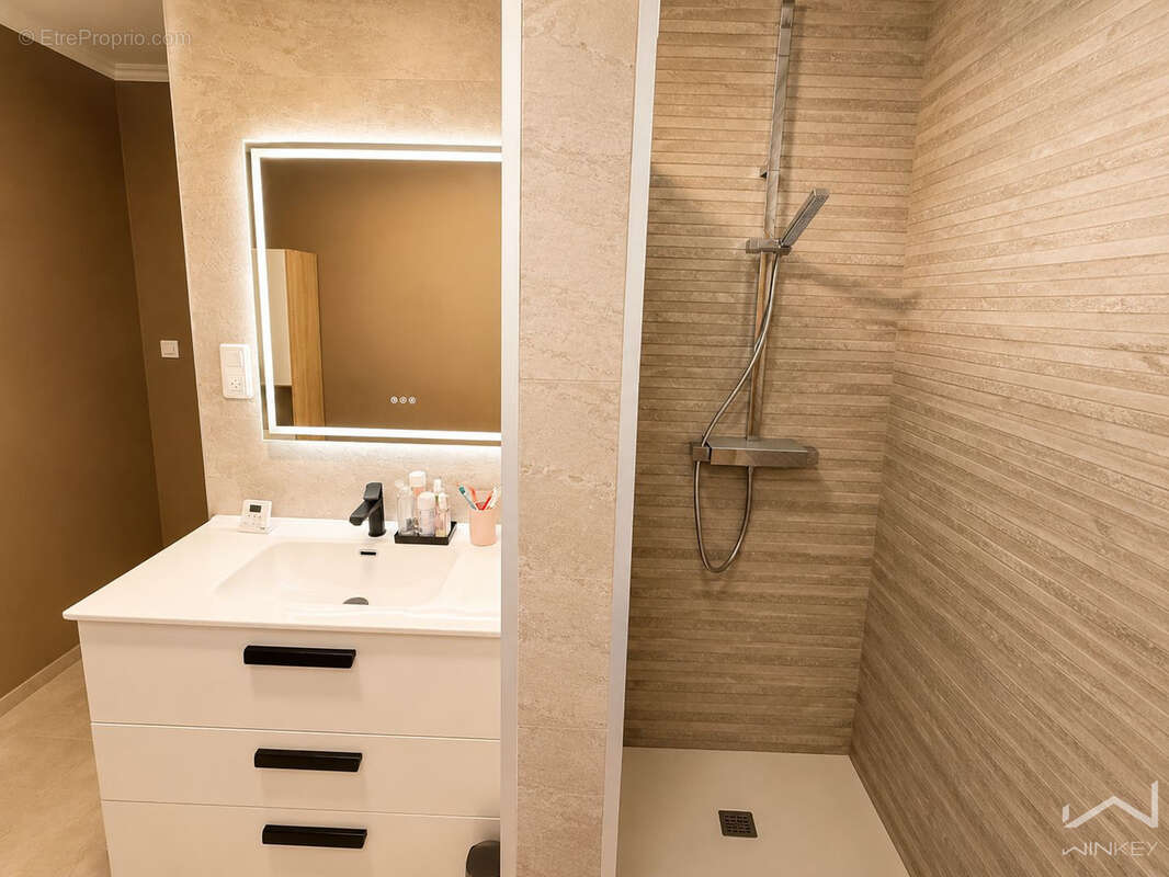 Appartement T3 de 90 m2   Résidence Les Trois Châteaux   Montélimar - photo 9