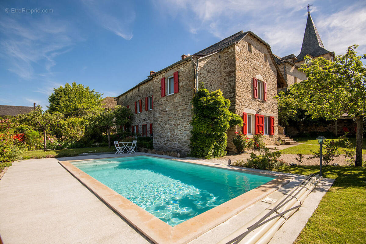 Maison à SAUVETERRE-DE-ROUERGUE