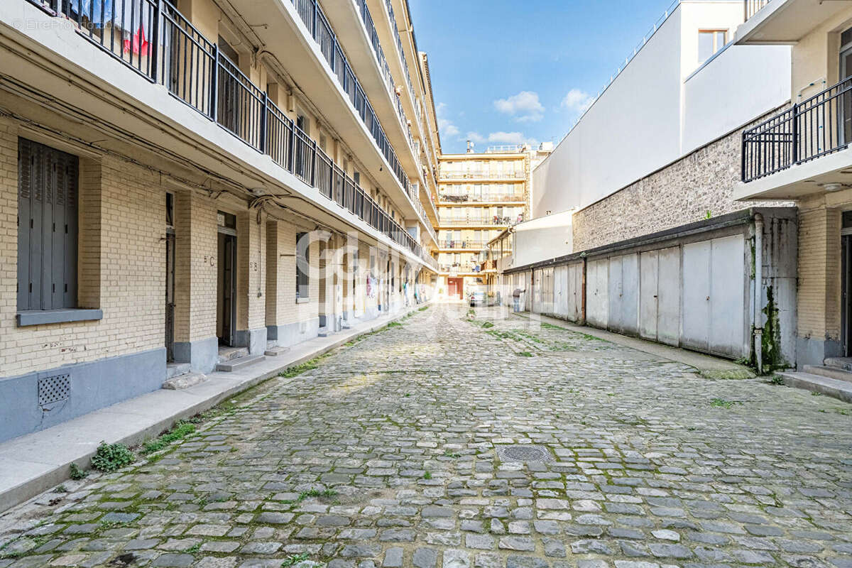 Appartement à CLICHY