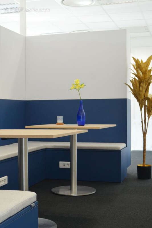 Commerce à MARSEILLE-16E