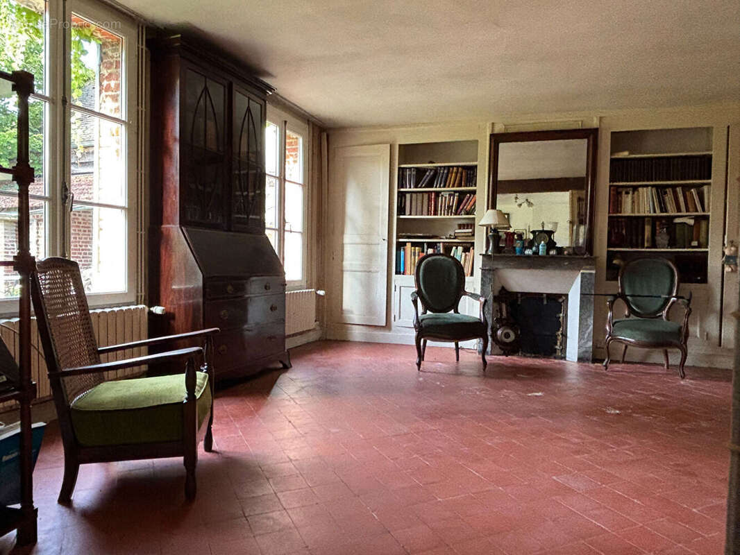 Maison à SAINTE-GENEVIEVE