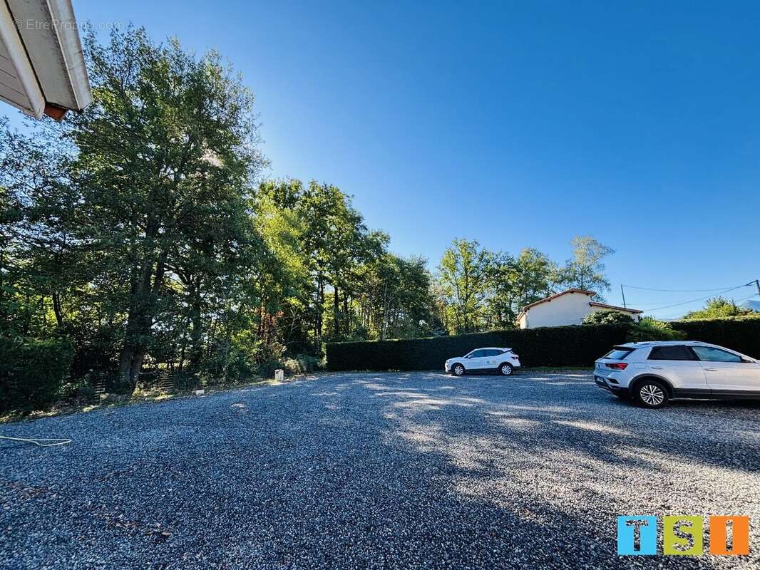 Maison à LABARTHE-INARD