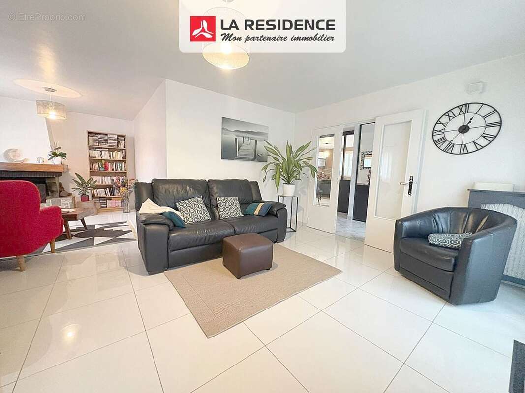 Maison à MONTIGNY-LES-CORMEILLES