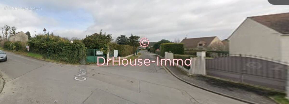 Terrain à BOISSY-L&#039;AILLERIE