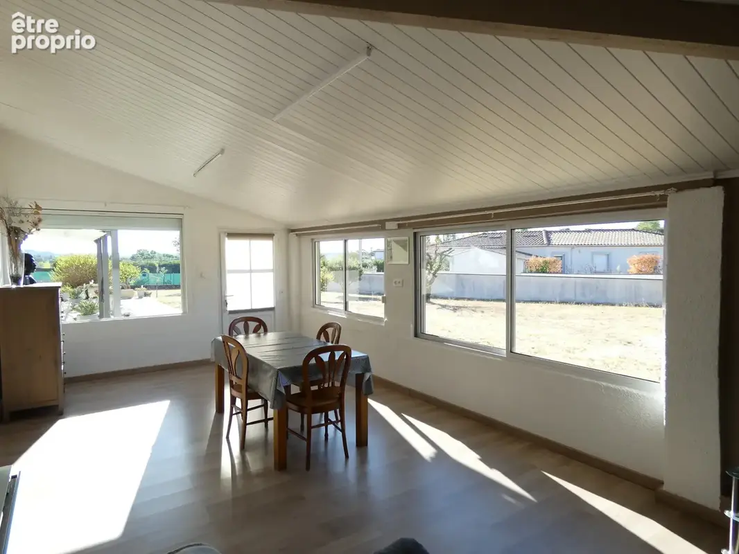 Alès , propriété deux logements sur 2200 m2 constructibles - photo 14
