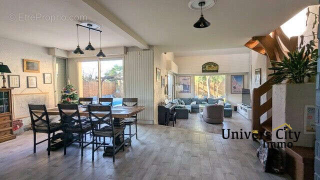 Maison à LES SORINIERES