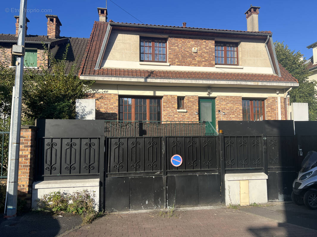 Maison à CHAMPIGNY-SUR-MARNE