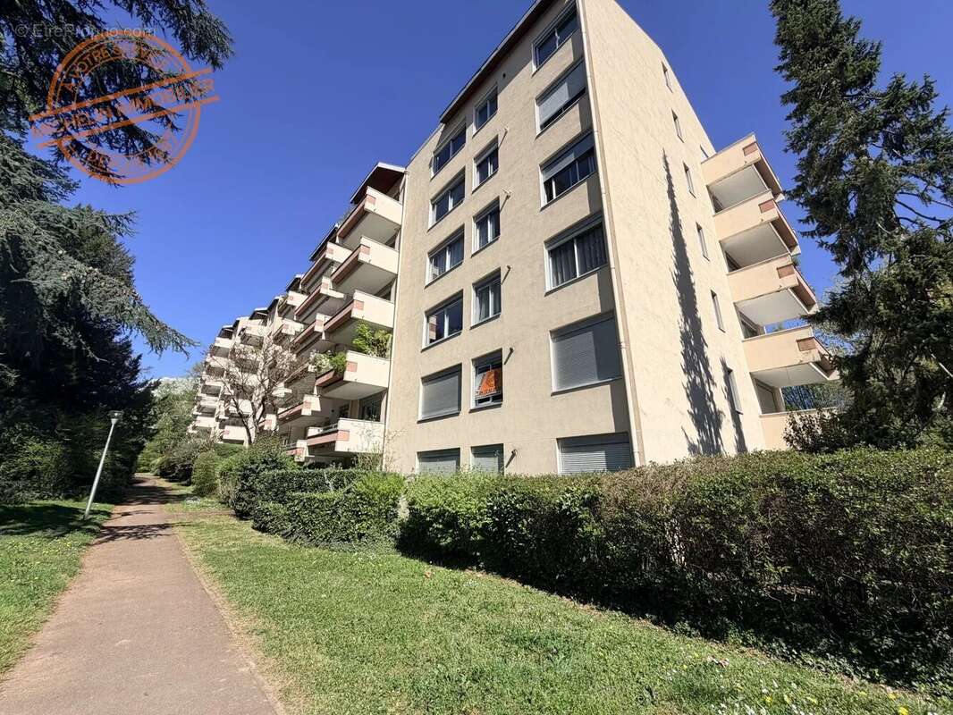 Appartement à LYON-9E