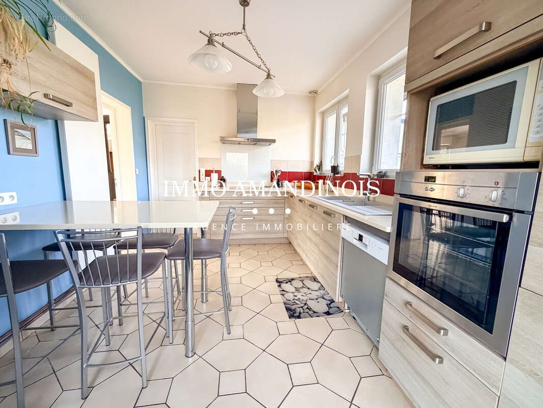 Maison à SAINT-AMAND-LES-EAUX