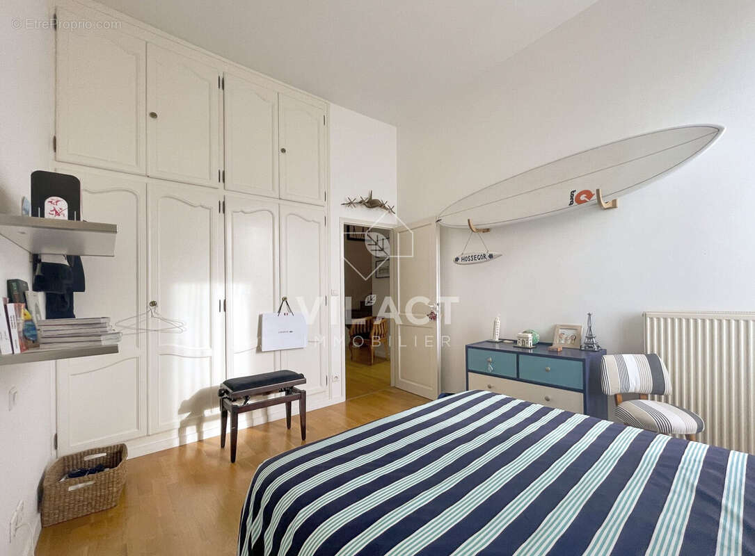 Chambre  - Maison à BLANQUEFORT