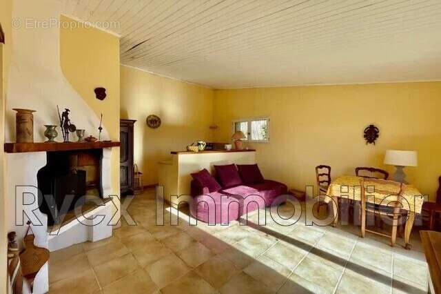 Maison 70 m² à Apt  - photo 9