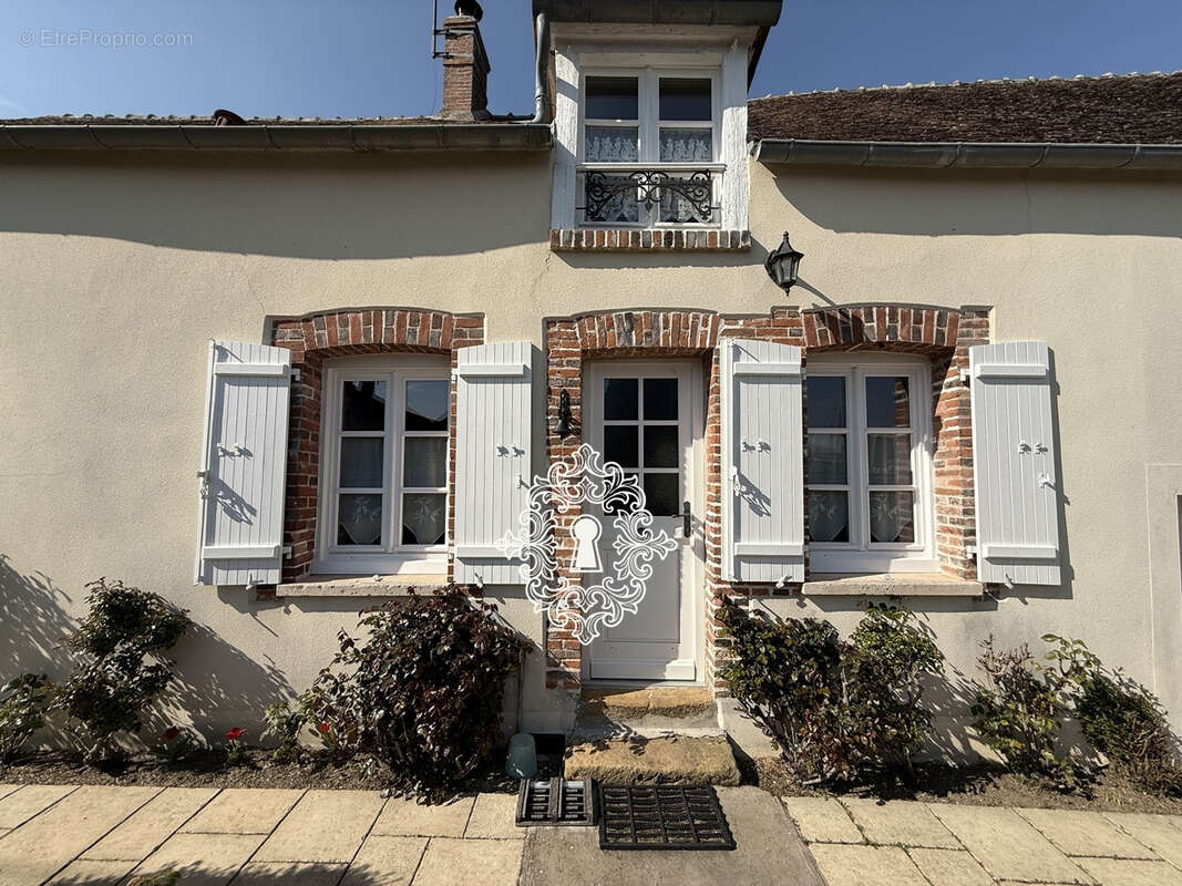 Maison à DONNEMARIE-DONTILLY