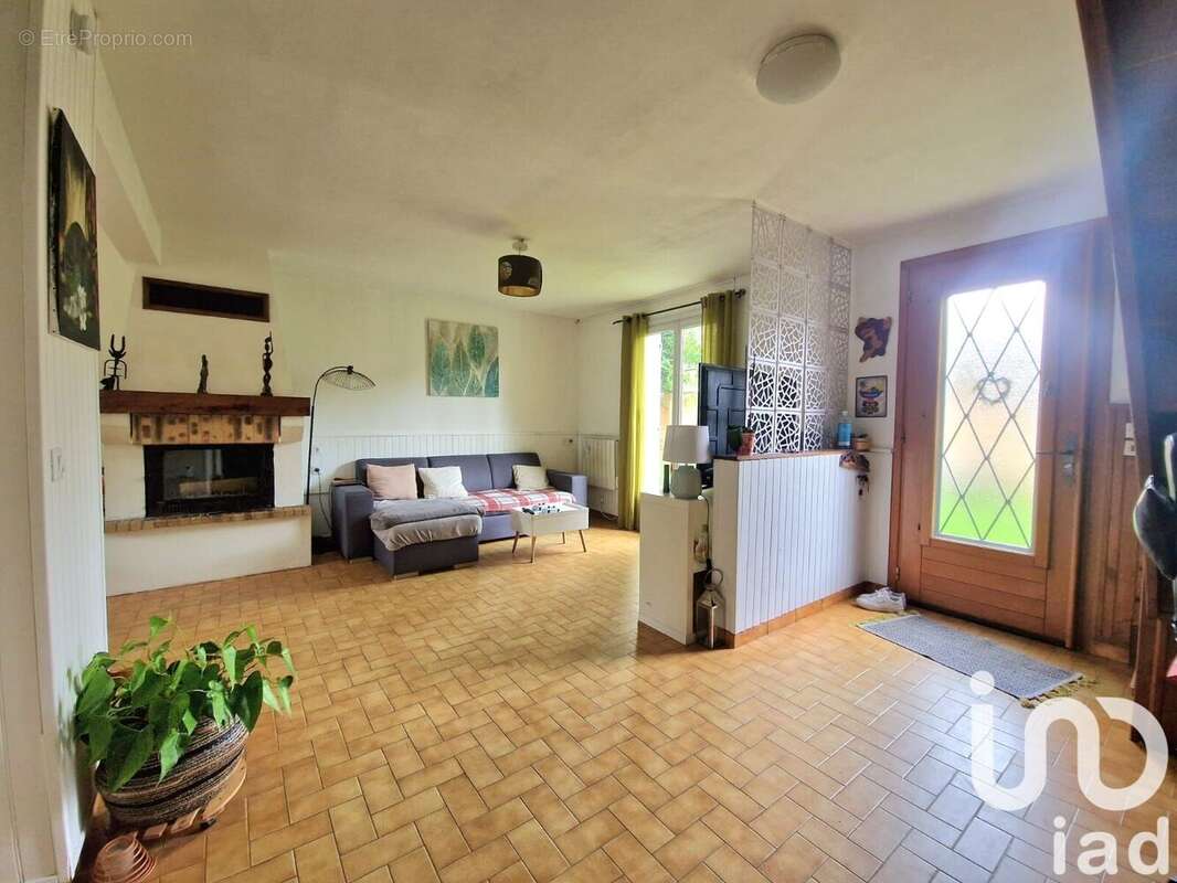 Photo 4 - Maison à VILLECRESNES