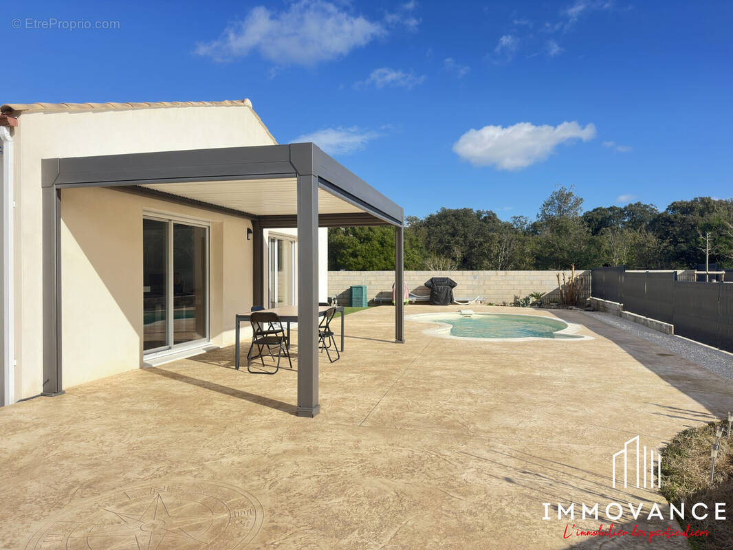 Maison à SAINT-MATHIEU-DE-TREVIERS