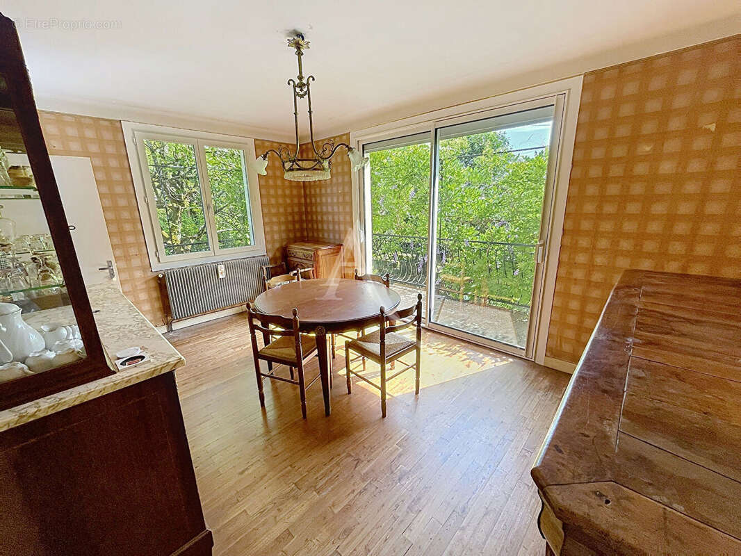 Maison à DURAVEL