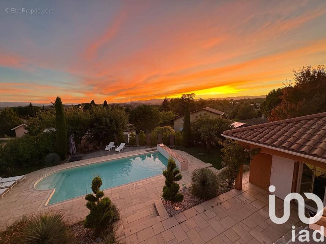 Photo 1 - Maison à VOURLES