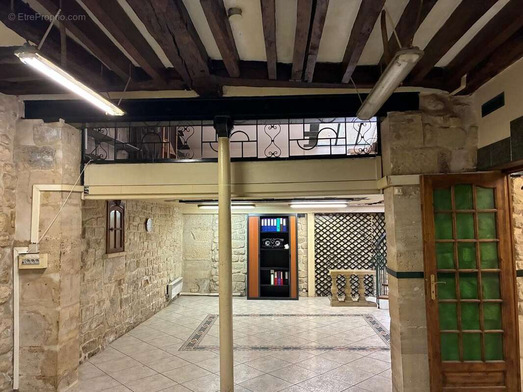 Commerce à PARIS-10E