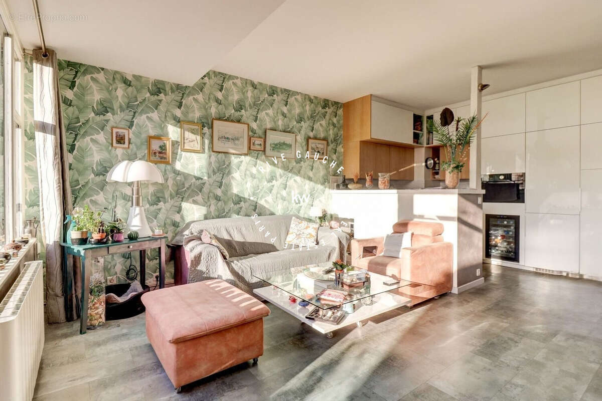 Appartement à IVRY-SUR-SEINE
