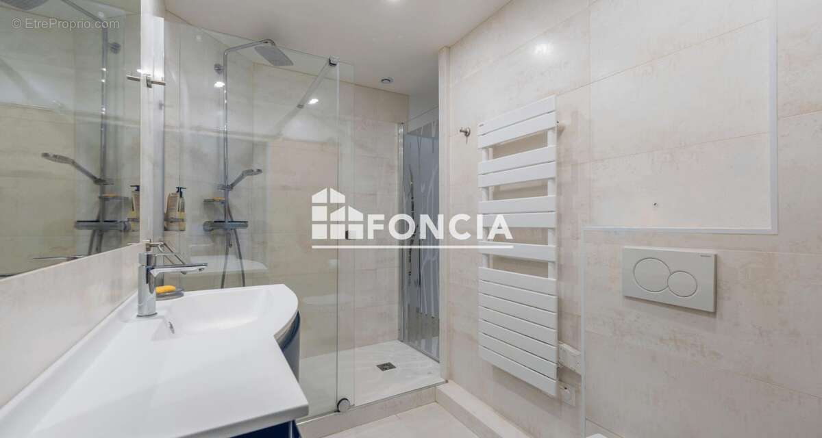 Appartement à RUEIL-MALMAISON