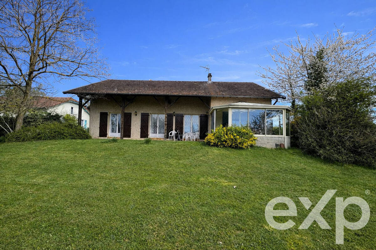 Maison à SAINT-GEORGES-D'ESPERANCHE