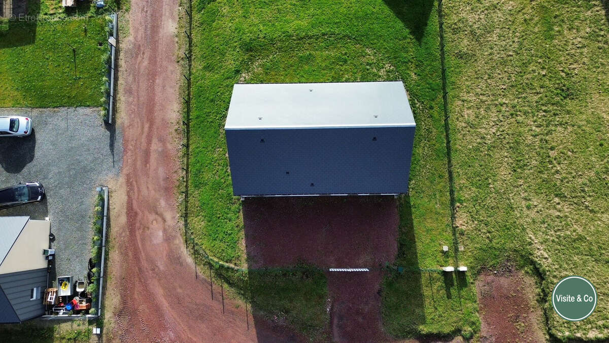 Maison à SAINT-GERMAIN-SUR-AY
