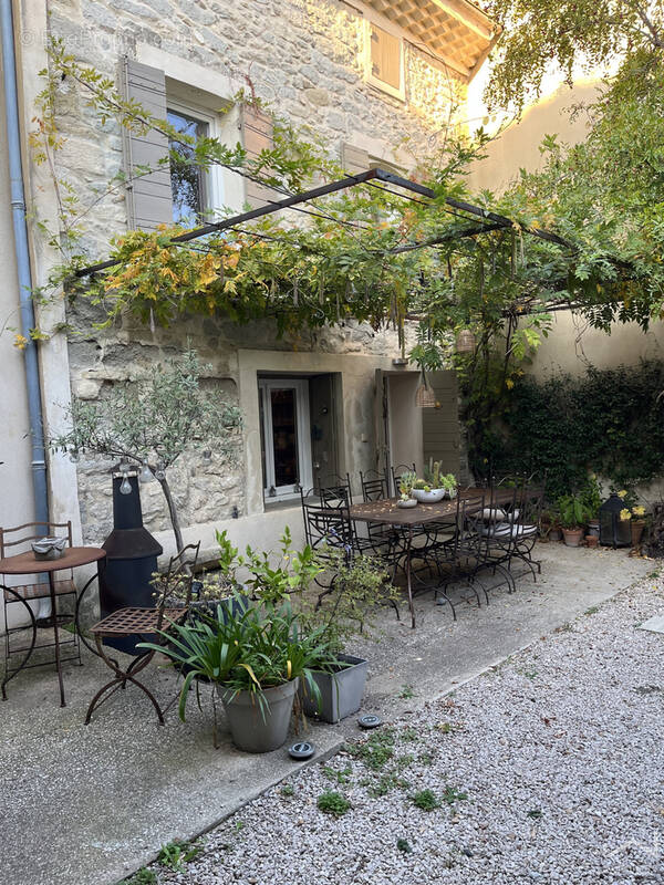 Maison à MAILLANE