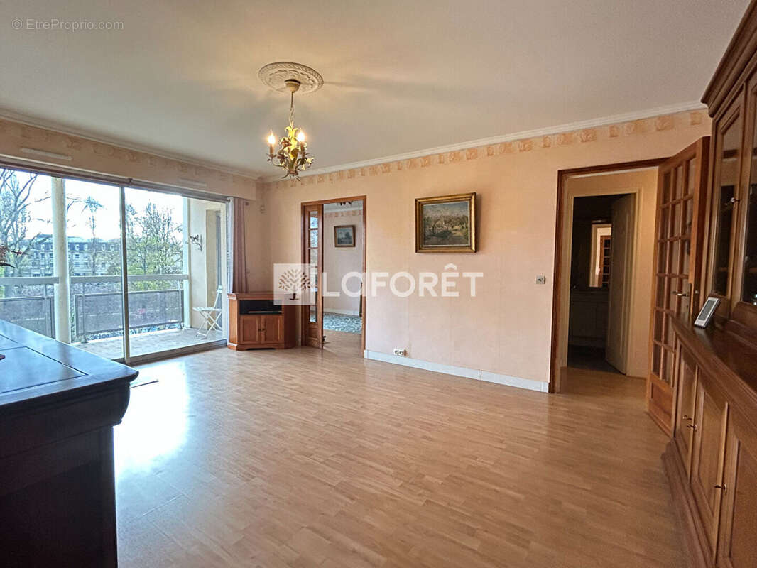 Appartement à MEULAN