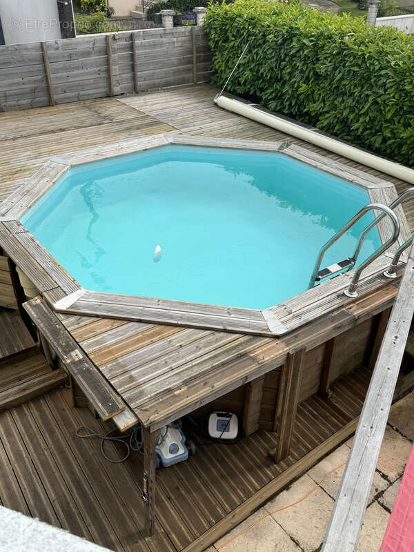 Pavillon sur sous-sol 4 chambres avec piscine - photo 13