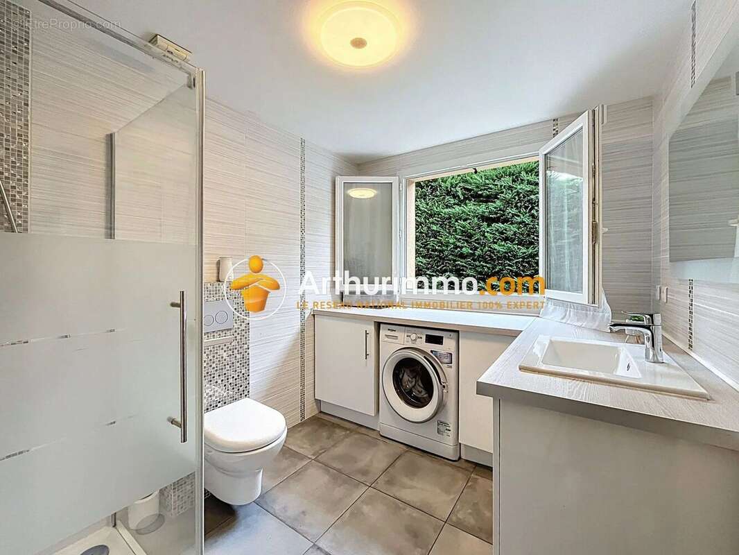 Maison à SAINT-CHEF