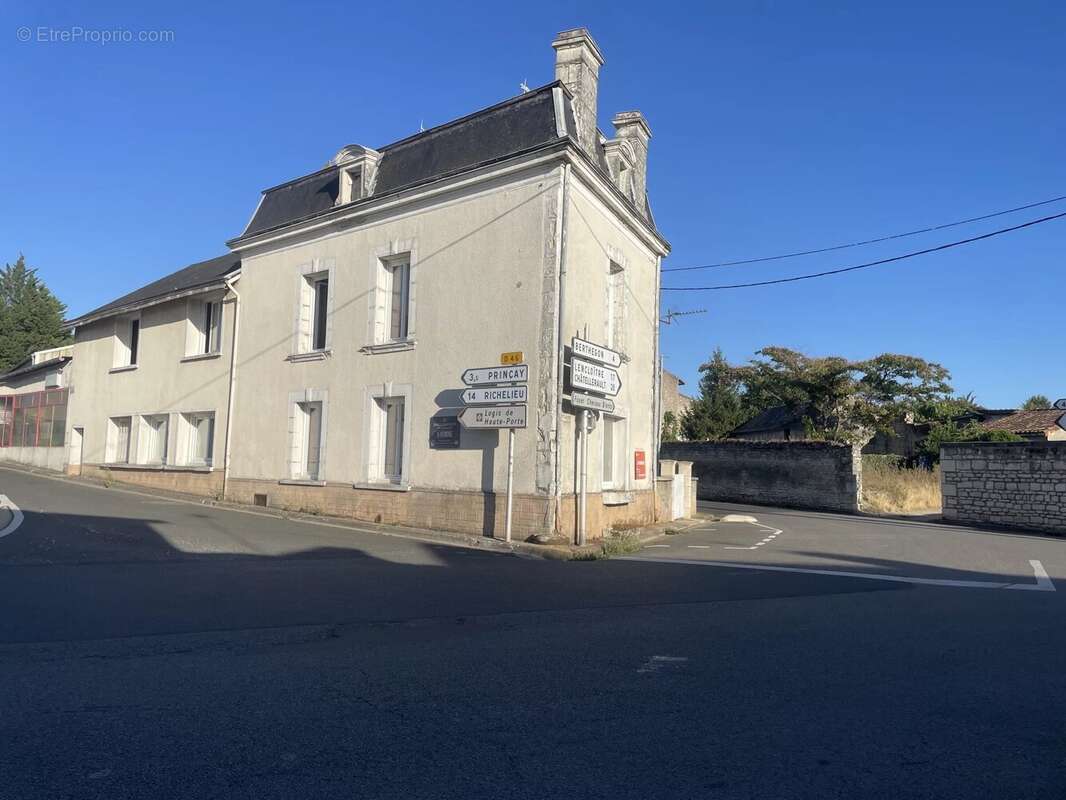 Spacieuse maison de 4 chbres - 238 m² - photo 10