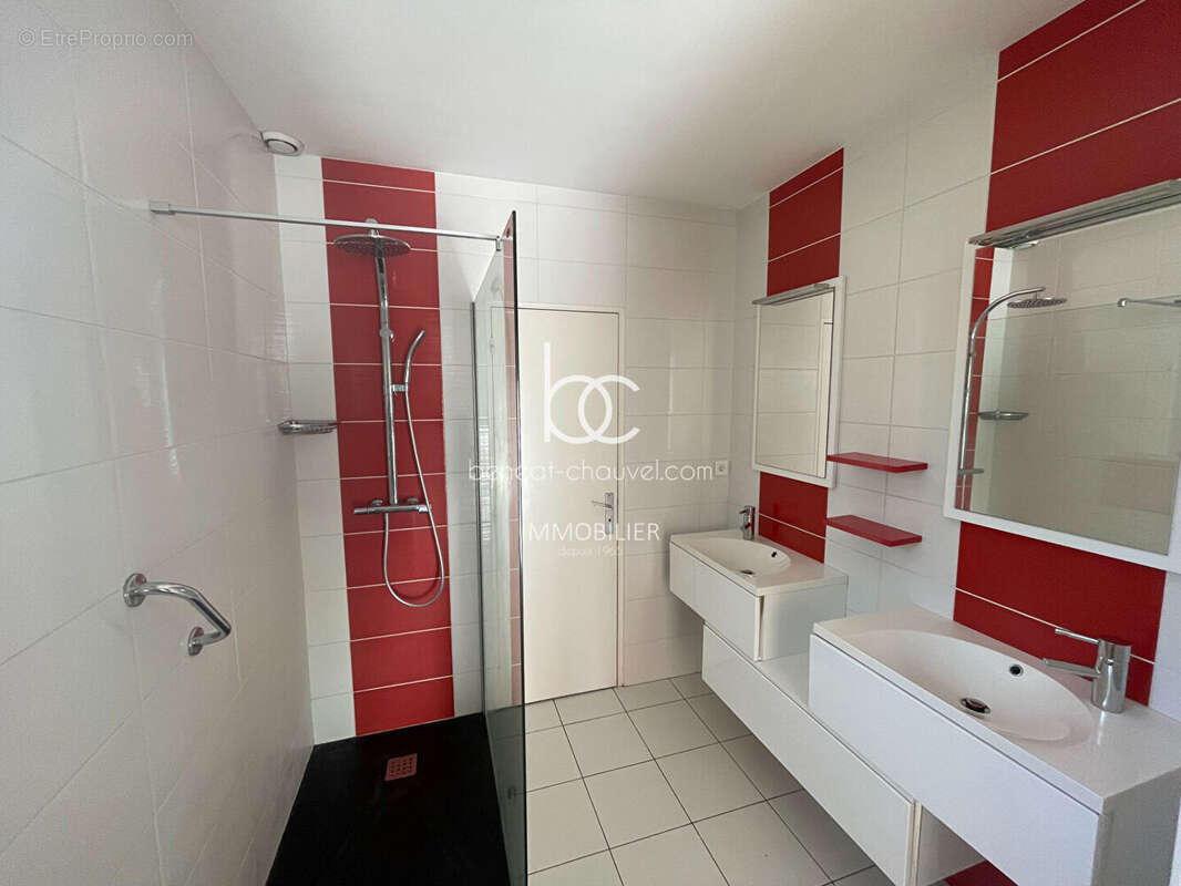 A Vendre Vannes Ouest La Madeleine- Maison familiale 200 m² - photo 6