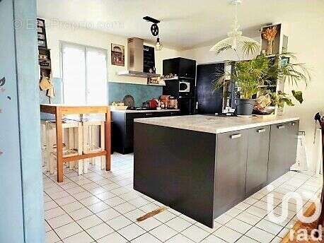 Photo 2 - Maison à LANDERONDE