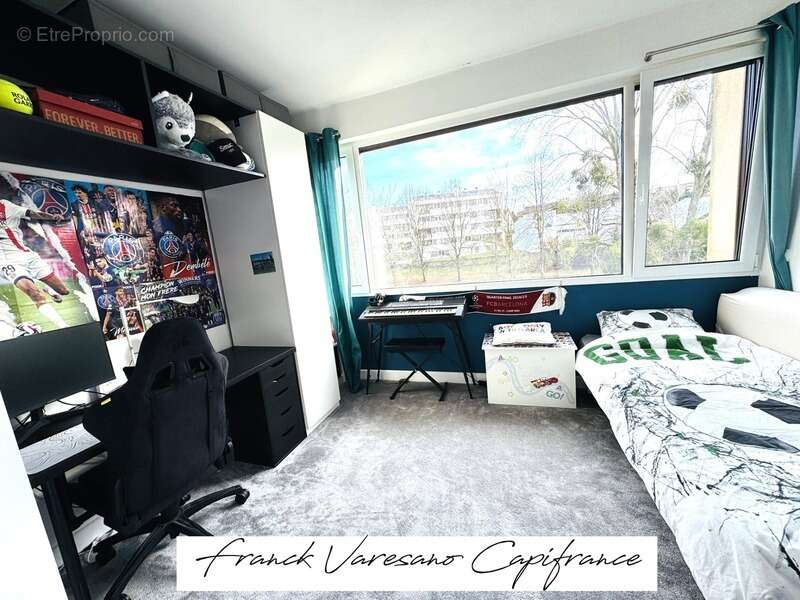 Appartement à NOISY-LE-ROI