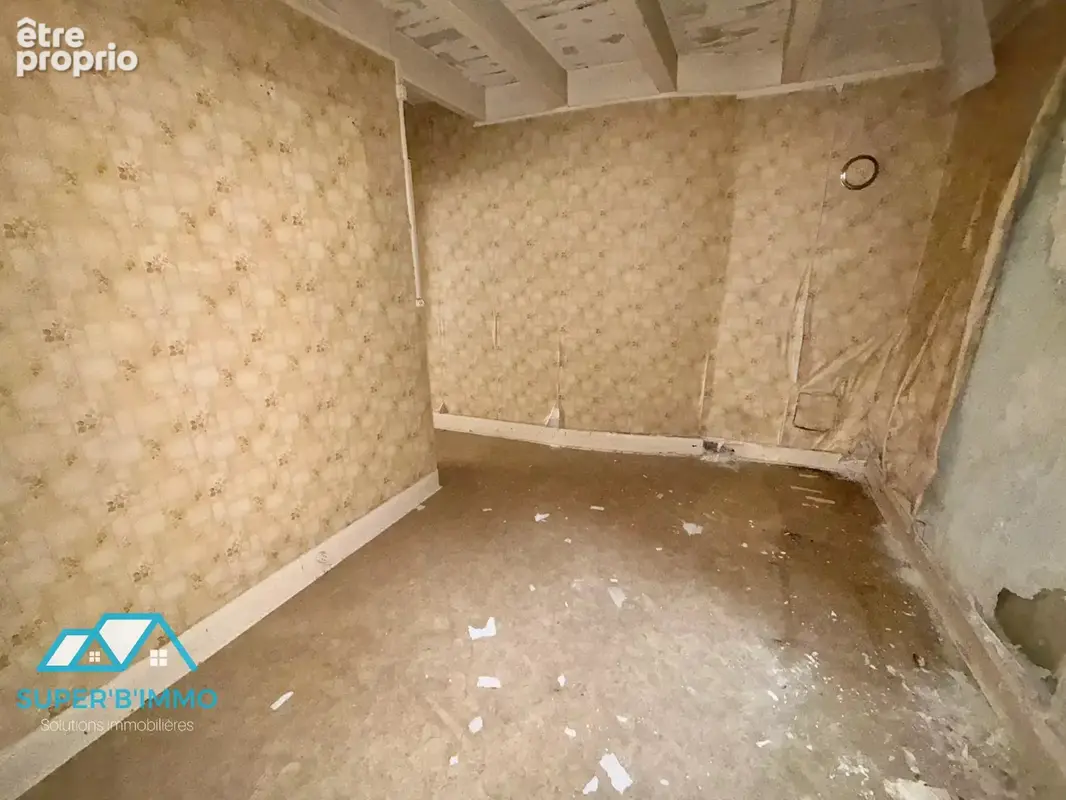 Maison de vile a renover - photo 10