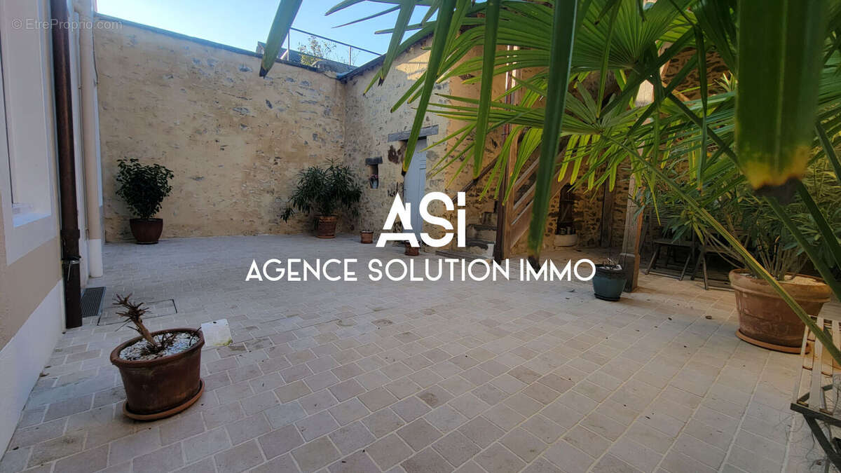 Maison à SILLE-LE-GUILLAUME