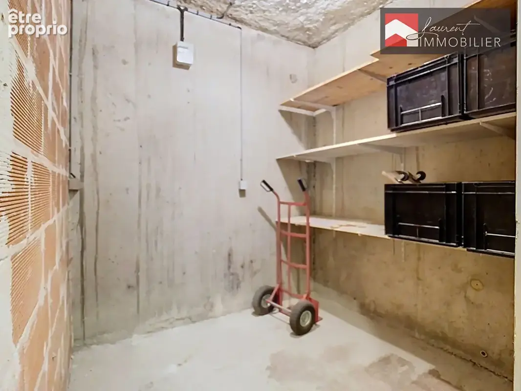 CHALON-SUR-SAÔNE À VENDRE - Spacieux appartement 4 pièces - 123 m² - photo 19