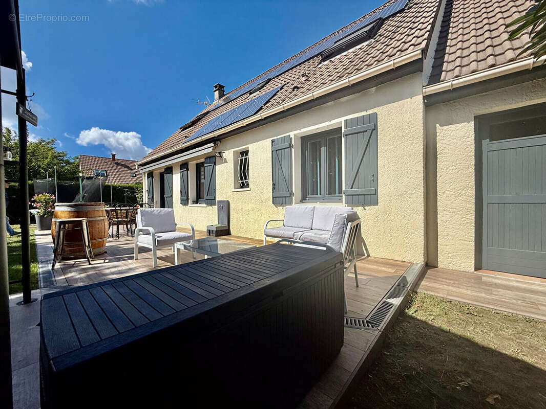 Maison d'environ 120 m2  & 638 m² de terrain - photo 12