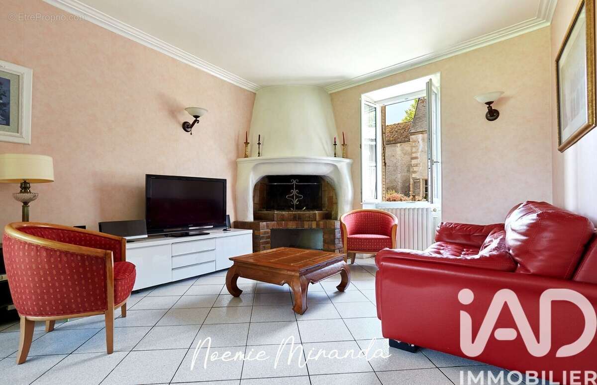 Photo 4 - Maison à JOUY-LE-MOUTIER