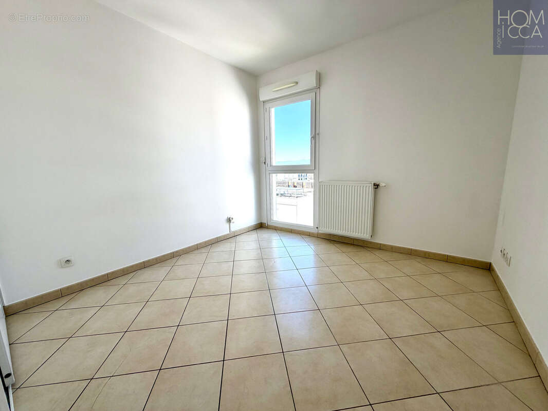 Appartement à LYON-9E