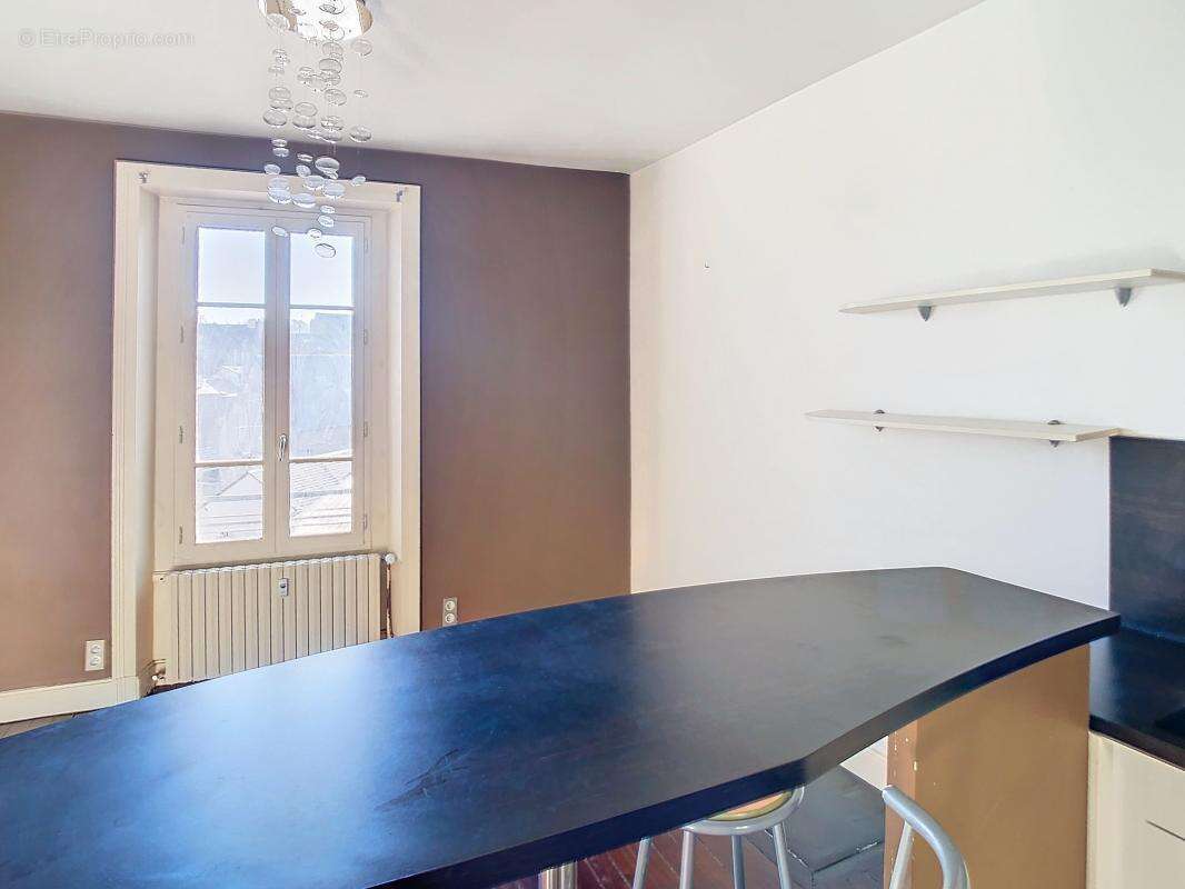 Appartement à BRIVE-LA-GAILLARDE