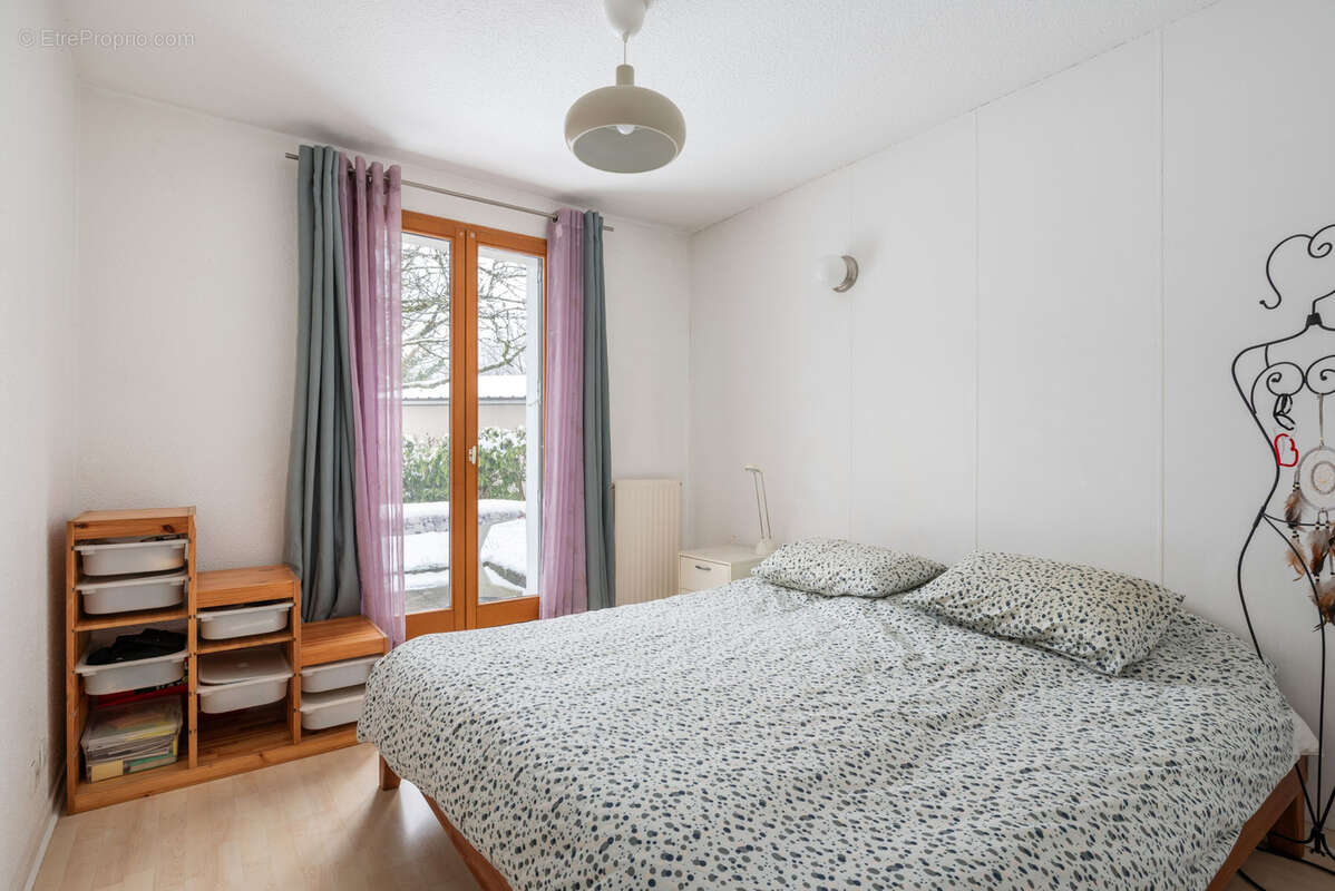Appartement à MEYLAN