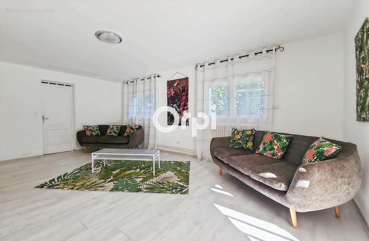 Villa, piscine, jacuzzi et cadre privilégié - photo 9