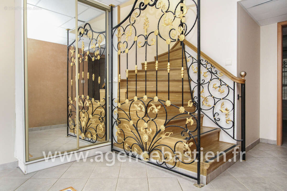 Appartement à FERNEY-VOLTAIRE