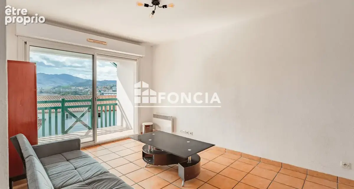 T2 à vendre à Hendaye dans résidence avec Piscine et vue dégagée sur l'Espagne - photo 3